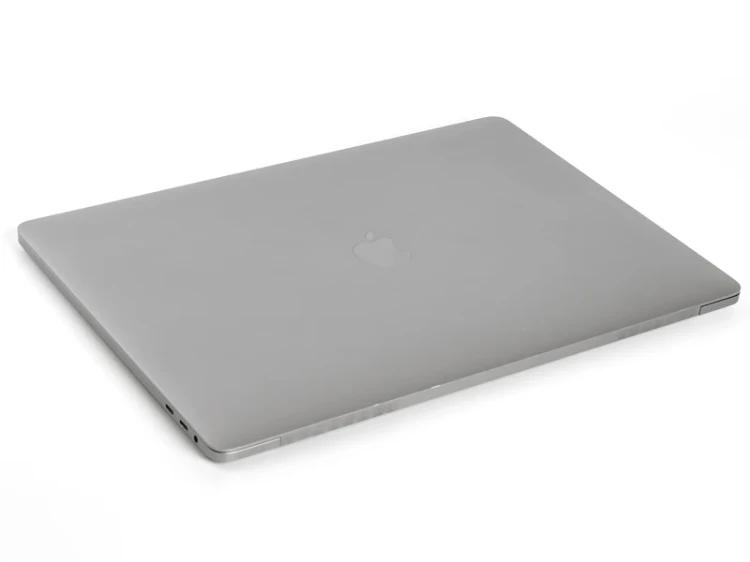 macbook-pro-15-2019-laptop-poleasingowy-a1990-zamkniety-laptop.webp