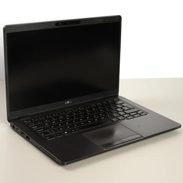 dell-latitude-13-2019-laptop-poleasingowy-5300-przod.webp