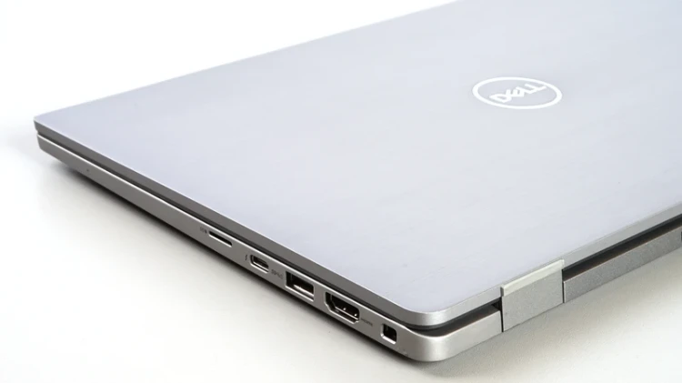 dell-latitude-14-2021-laptop-poleasingowy-7420-porty-usb.webp
