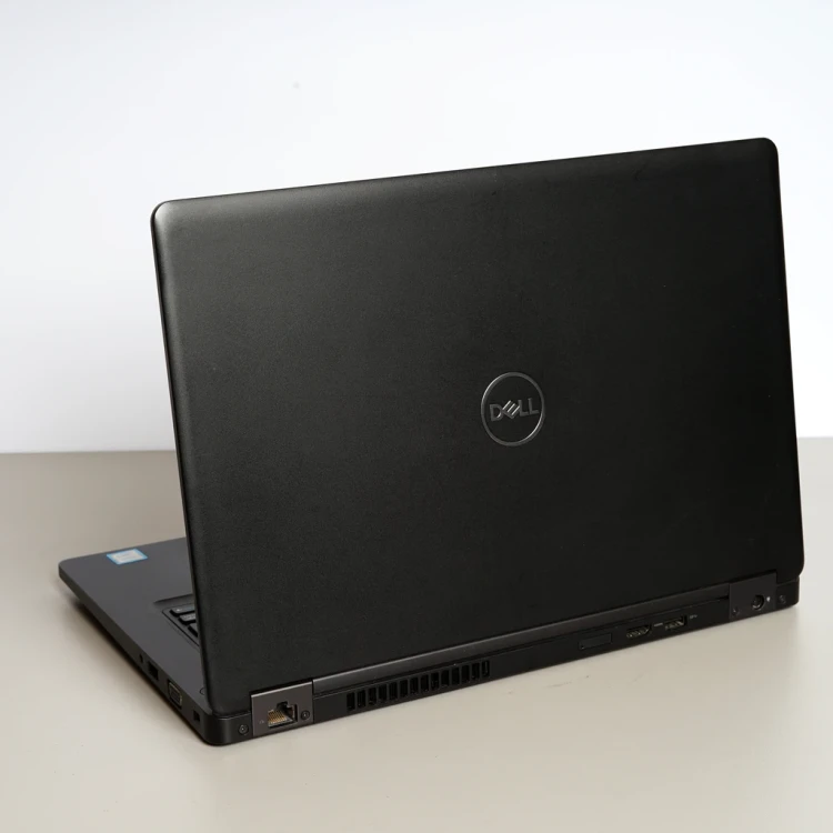 dell-latitude-14-2018-laptop-poleasingowy-5490-widok-z-tylu.webp