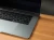 MacBook Pro 15 2018 2019 rok model a1990 widok z prawej strony.webp