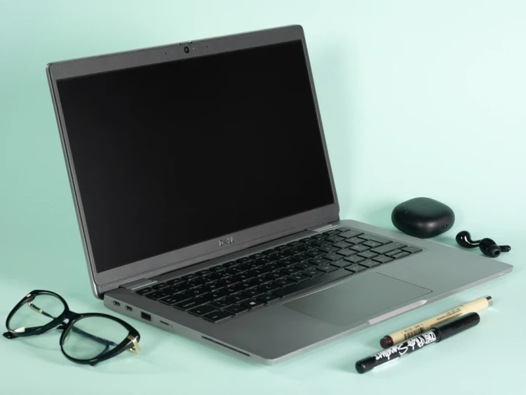 Dell-Latitude-5320-13-2021-Laptop-Poleasingowy-P1300568.webp