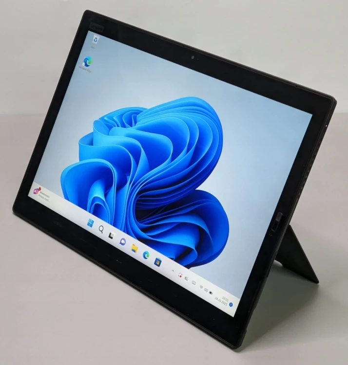 lenovo-thinkpad-13,3-i7--x1-Laptop-Poleasingowy-tablet.webp