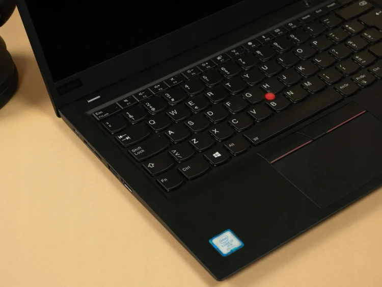 lenovo-thinkpad-13,3-i5-x1carbon-6th-laptop-poleasingowyklawiatura.webp