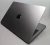macbook-air-13.6-a2681-2022-laptop-poleasingowy-tyl-obudowy-lewa.webp